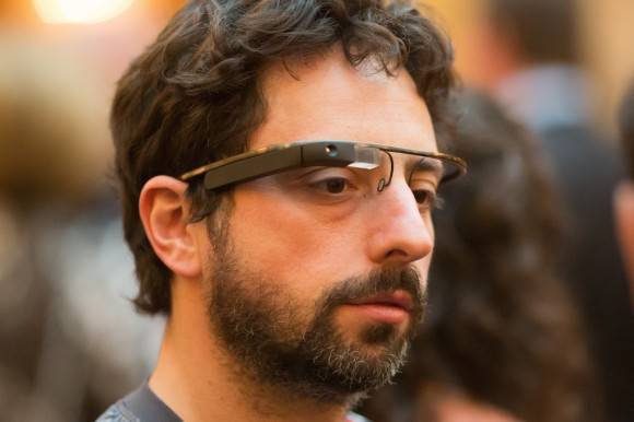 A aparut primul videoclip cu Google Glasses
