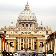 Vaticanul lupta impotriva scandalului scurgerilor de informatii