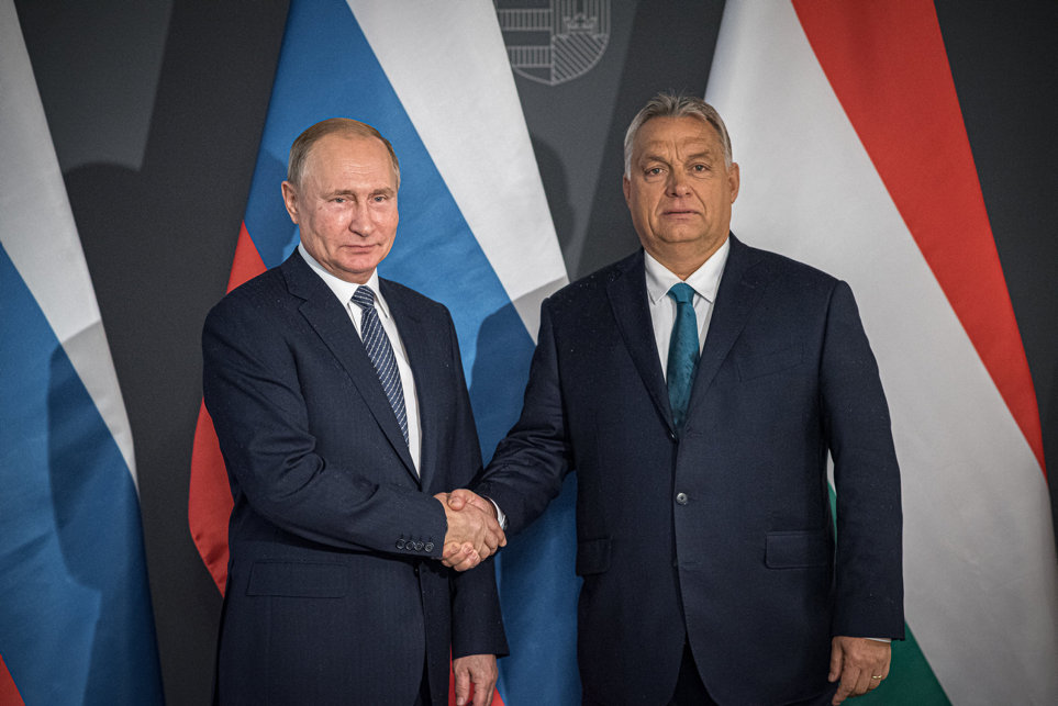 Putin l-a felicitat pe Orban