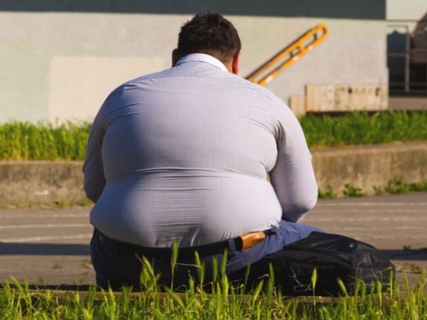 Bărbații obezi au risc mai mare de cancer la prostată