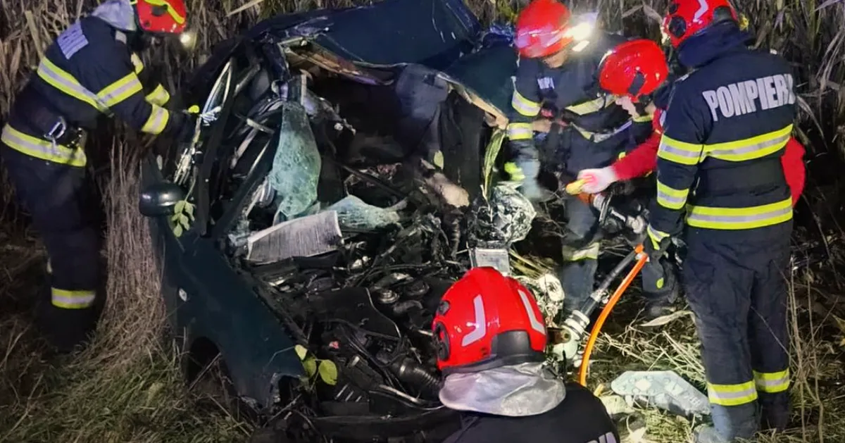 Accident rutier grav la Miroslovești! Doi șoferi au murit, iar o persoană a fost rănită