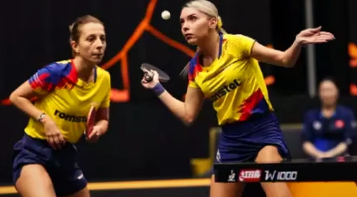 Bernadette Szocs și Elizabeta Samara s-au calificat în sferturile de finală