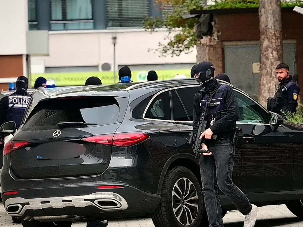 Incendiu la stație Starlink din Polonia, suspect arestat în Germania